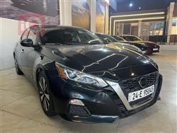 نيسان ألتيما